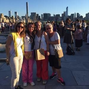 Meet your Posher, Simone